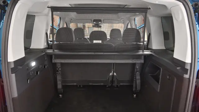 Prueba VW Caddy eHybrid 2026