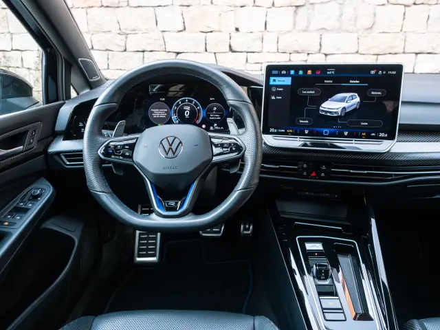 Volkswagen Golf R vs Hyundai IONIQ 5N