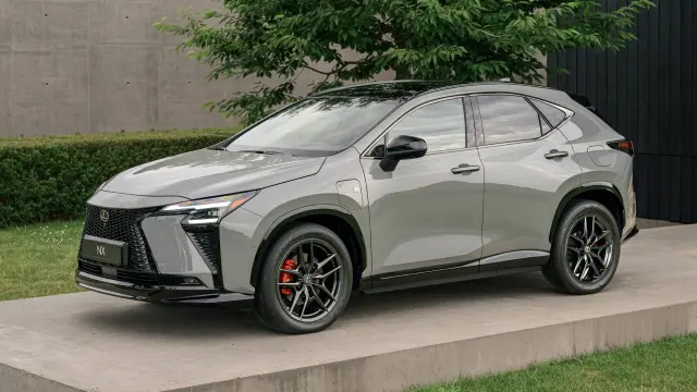 Lexus NX 2027