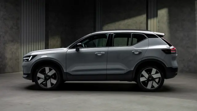 Volvo XC40 2026