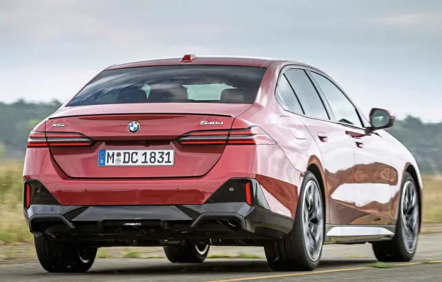 La gráfica de los pilotos es ya marca de la casa BMW.
