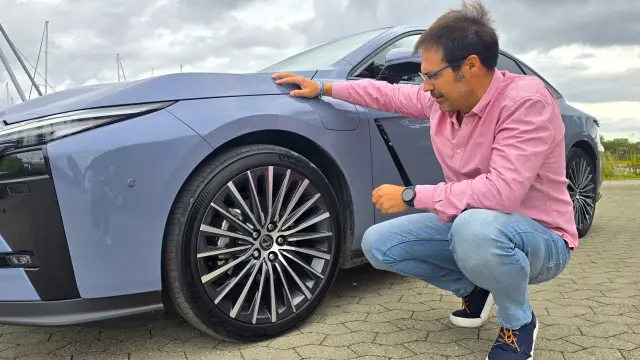 Prueba Lexus ES 300h 2026