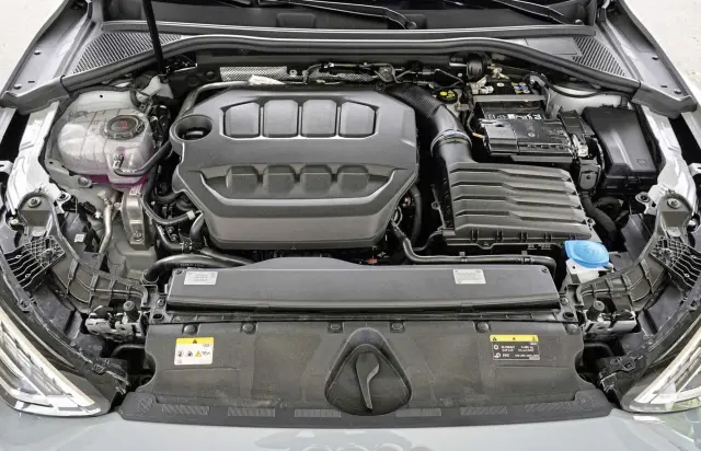 Motor TFSI con hibridación ligera.