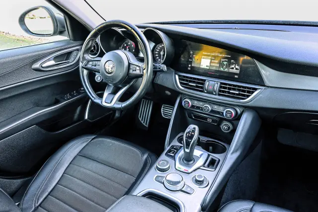 Alfa Romeo Giulia 2025