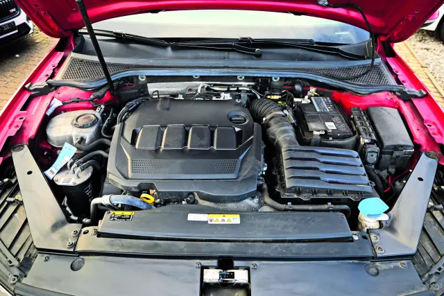 Volkswagen Passat Variant 2.0 TDI (2023) de segunda mano