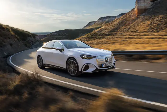 Prueba Mercedes Clase C 400 4MATIC eléctrico