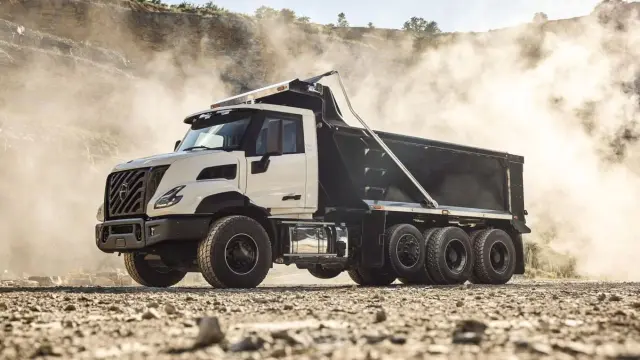 Volvo VNX
