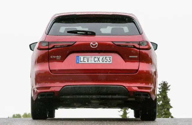 La zaga es típicamente Mazda.