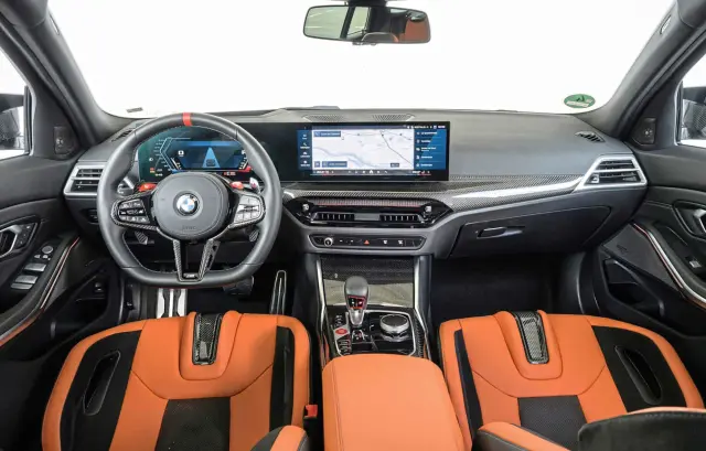 Cockpit completamente digital en el BMW.