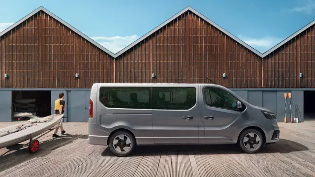 Renault realiza un lavado de cara a sus furgonetas diésel